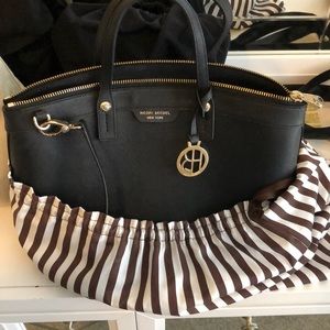 Women’s Henri Bendel Purse